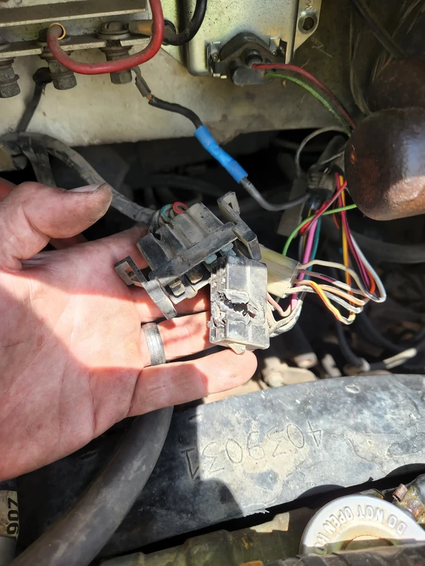 Photo of Fast T's Mobile Wiring Repair Service being performed on an RV 